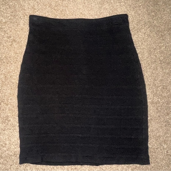 Express Black Bandage Skirt – Size 0 - Picture 2 of 9
